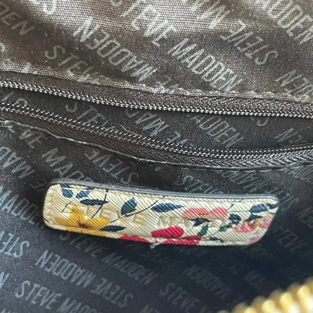 Steve Madden Floral Crossbody Bag Ivory Gold Chain Camera Purse